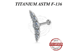 Лабрет из титана Steel and Silver с кластером Premium Crystals